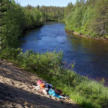 Lomakolo Äkäslompolo